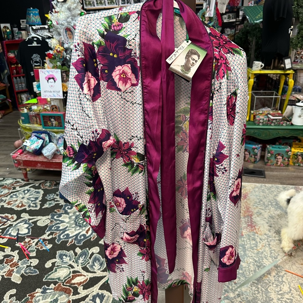 Satin Robe - Picture 12 of 14